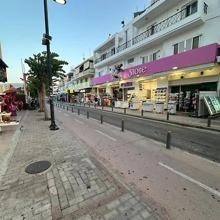 The Heidi's House Kos Town