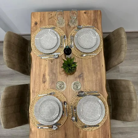 The Heidi's House 코스 타운